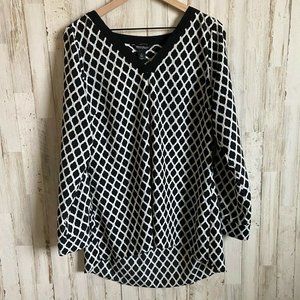 White House Black Market Patterned Tunic size 14